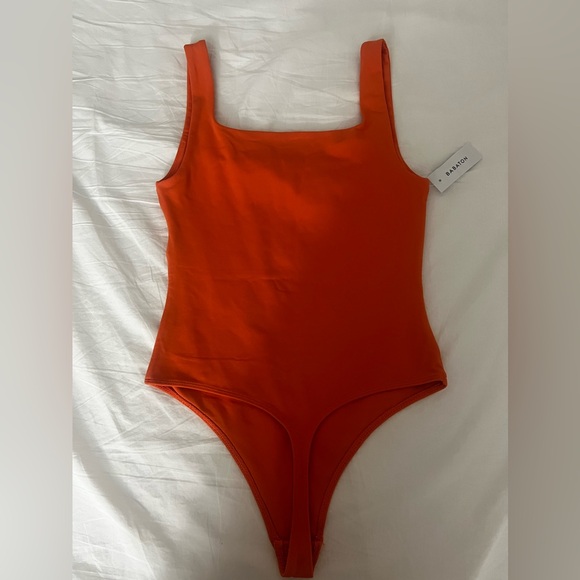 Aritzia Babaton Contour Bodysuit - Picture 5 of 6